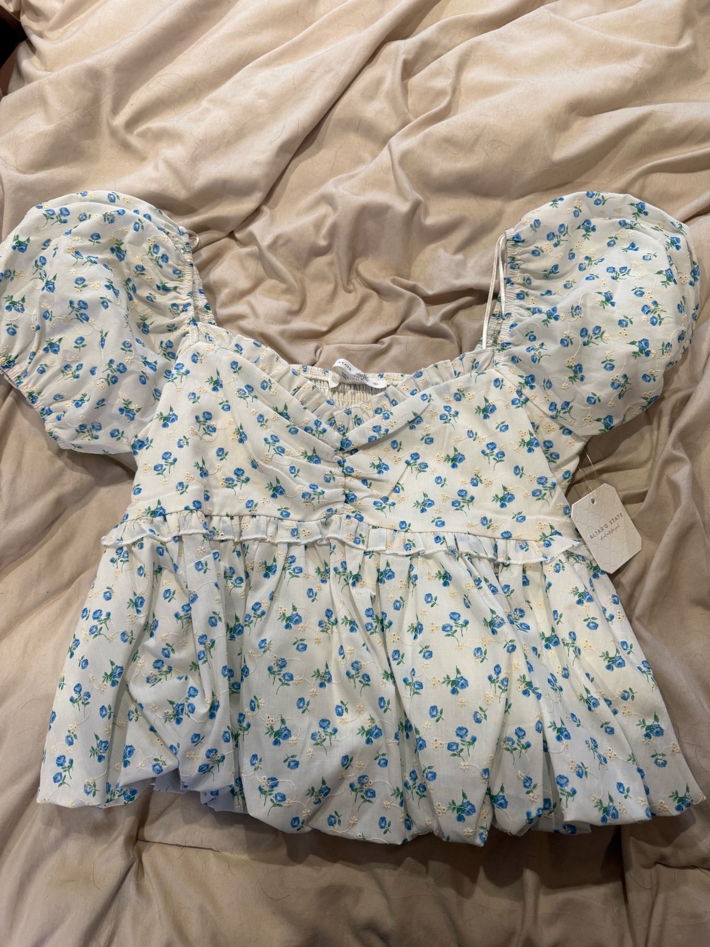 Altar’d State White Floral Peplum Puff-Sleeve Top with Blue Rose Print